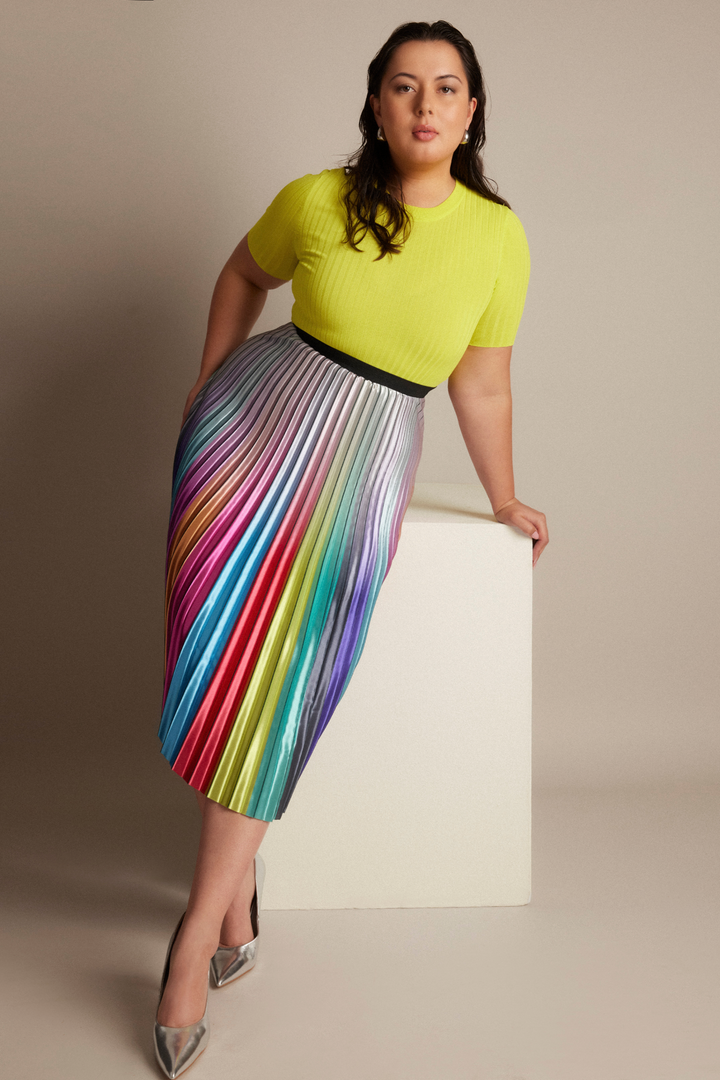Lesley Hampton photo 1
